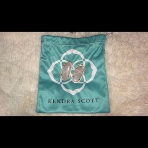 Kendra Scott- Elle gold drop earrings